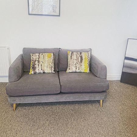 Luxury 2 Beds Apartment By The Sea Bournemouth Exteriör bild